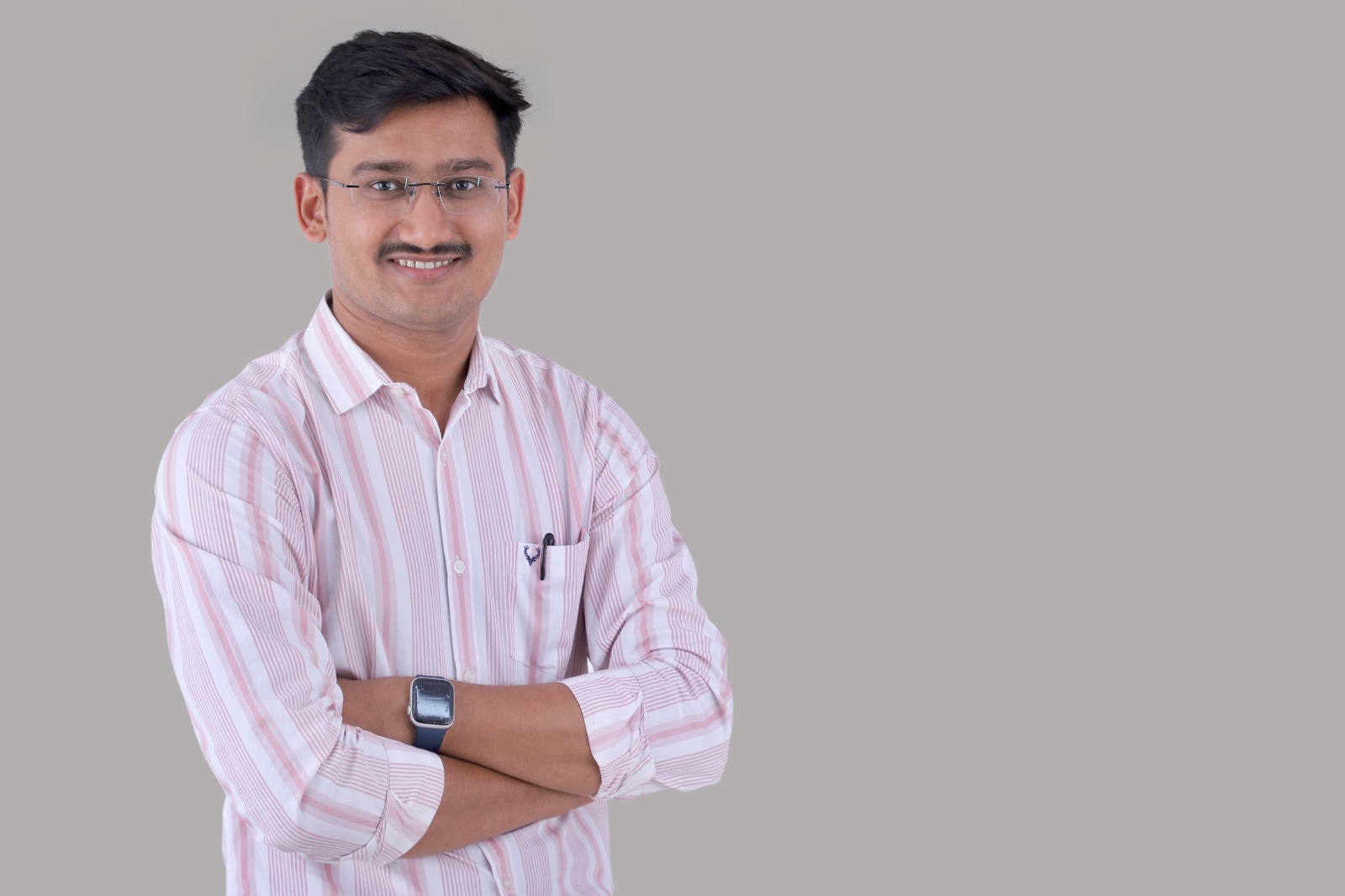 DR. CHAUHAN SAHDEVSINH V.
